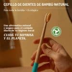 Cepillo de Dientes Bambú Natural Turquesa - Imagen 3